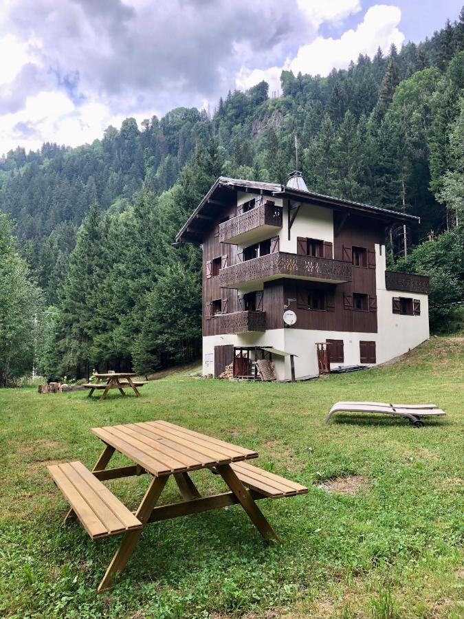 Chalet Riviere Du Bon Nant Location De 6 A 14 Personnes En Haute Savoie 생제르베레뱅 외부 사진
