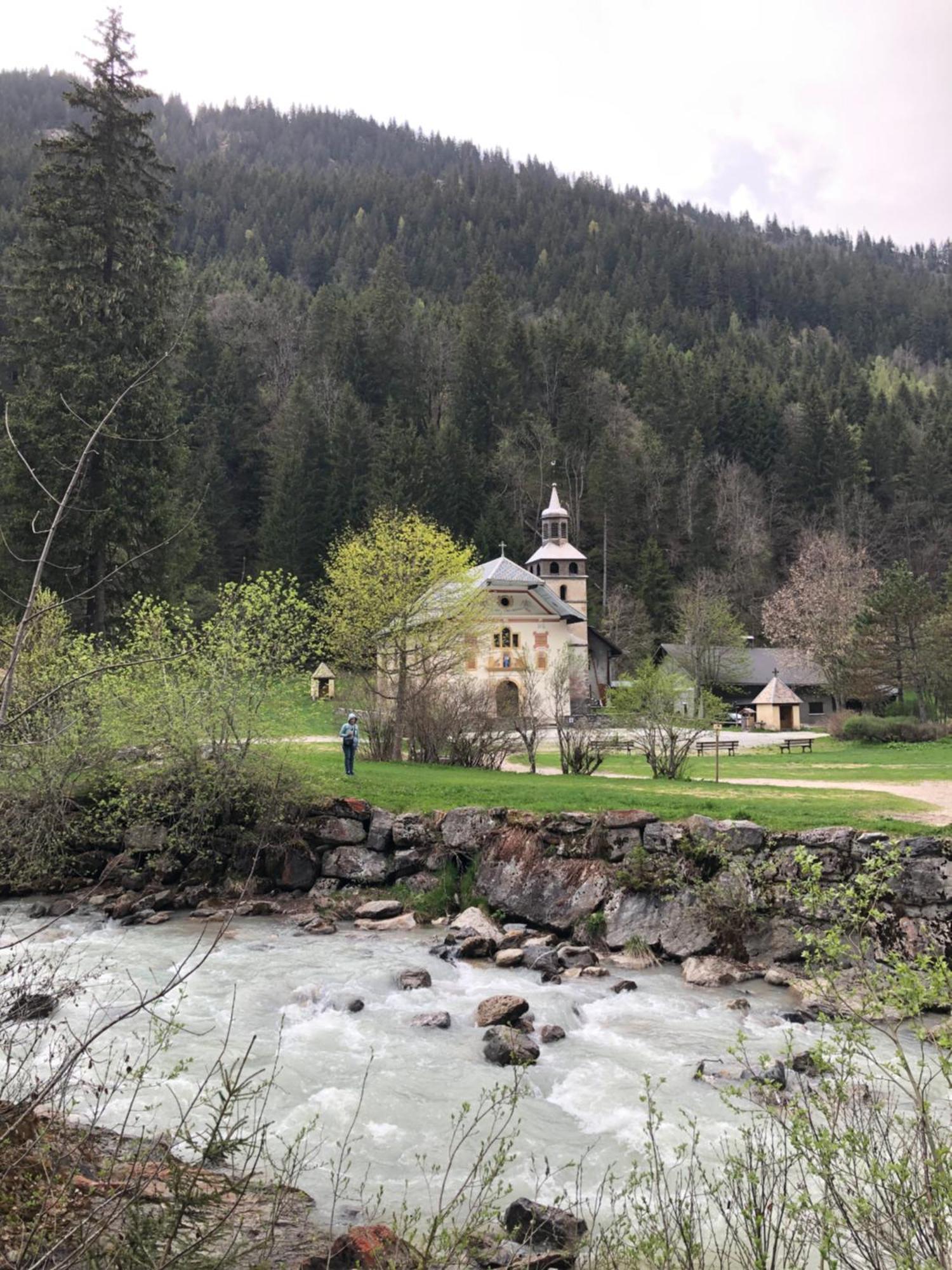 Chalet Riviere Du Bon Nant Location De 6 A 14 Personnes En Haute Savoie 생제르베레뱅 외부 사진